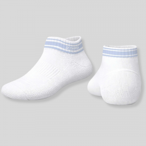 Tất thể thao Taro Flow TTR07-2600 Ngắn